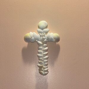 Seashell Cross Wall Decor - White